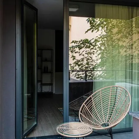 Oslo: A Modern Furnished With Parking * Sófia