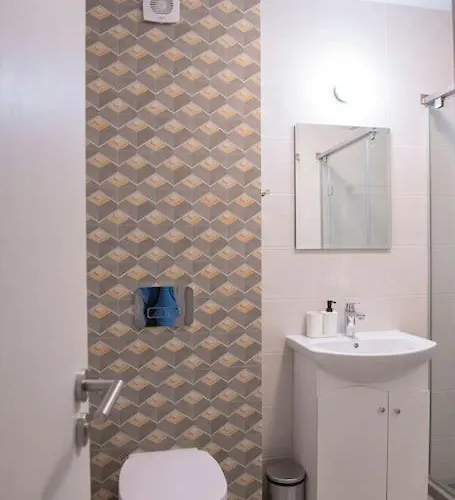 Oslo: A Modern Furnished With Parking Daire Sofya