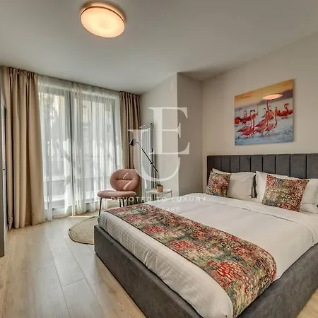 Oslo: A Modern Furnished With Parking Sofia