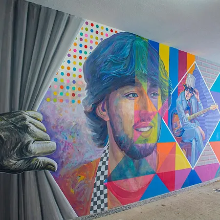 Oslo: A Modern Furnished With Parking