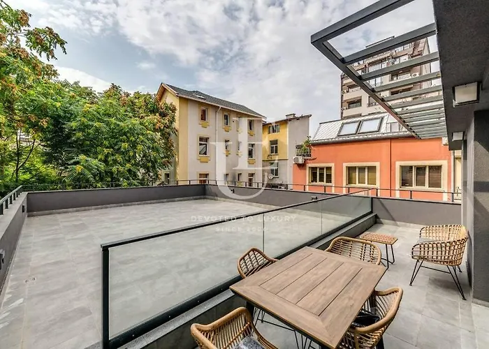 Oslo: A Modern Furnished With Parking アパート